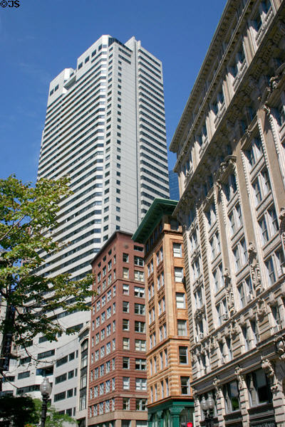 One Devonshire Place (1983) (42 floors) & heritage buildings along Washington Street. Boston, MA. Architect: Steffian Bradley Architects.