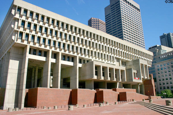 Boston City Hall (1968). Boston, MA. Style: Brutalism. Architect: Kallmann McKinnell & Knowles.
