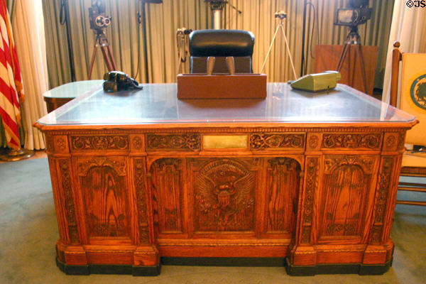 Replica of Resolute Desk used by Kennedy in 'White House in JFK Library. Boston, MA.