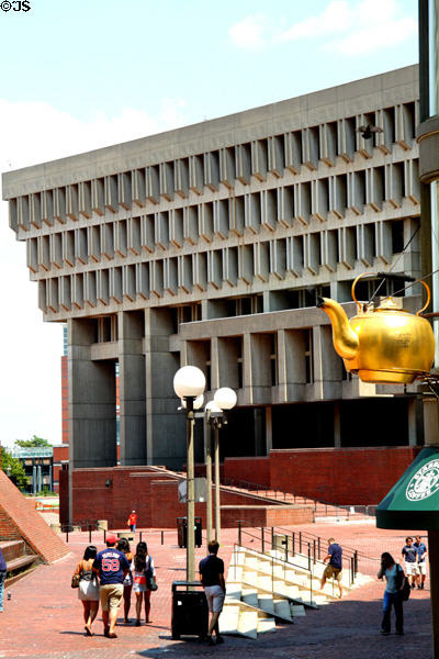 Boston City Hall (1968) (One City Hall Plaza). Boston, MA. Architect: Campbell, Aldrich & Nulty; Kallmann, McKinnell & Knowles.