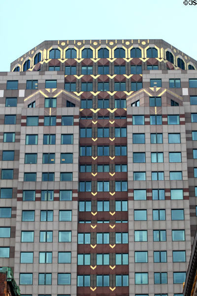 Crown of 75 State St. (1988) (31 floors). Boston, MA.