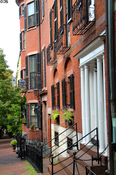 Chestnut Street streetscape with early American styles in Beacon Hill. Boston, MA.