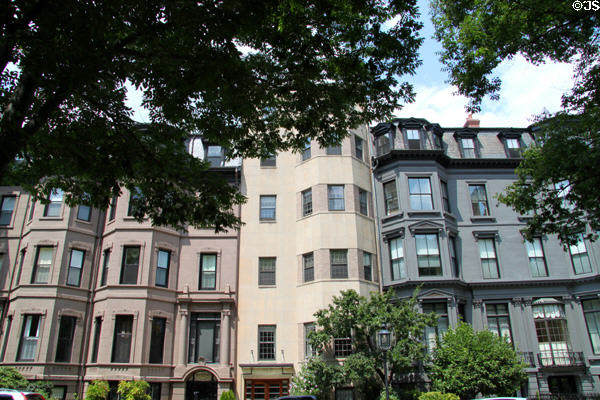 Walter Hastings (1876) (115 Commonwealth Ave.), 113 Commonwealth Ave. (1937) & H. Whitwell (1872) Houses (109 Commonwealth Ave.). Boston, MA.
