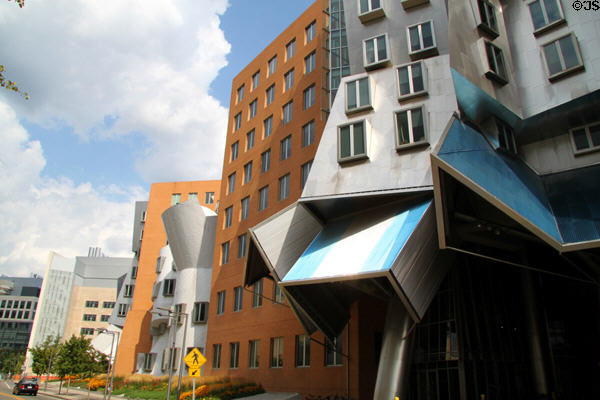 Ray & Maria Stata Center of MIT Computer Science & Artificial Intelligence Laboratory (1998-2004) (32 Vassar St.). Cambridge, MA. Architect: Frank Gehry.