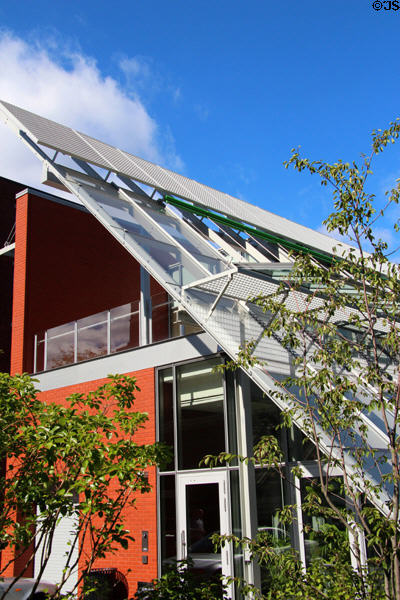 Detail of Renzo Piano wing of Gardner Museum. Boston, MA.
