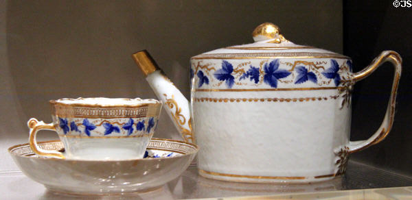 Porcelain teapot & cup at Museum of Fine Arts. Boston, MA.