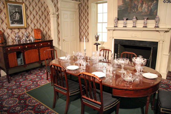 Dining room (c1800) from Oak Hill of Peabody, MA by Samuel McIntire at Museum of Fine Arts. Boston, MA.