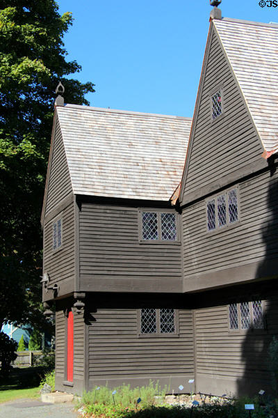 Colonial architecture of Old iron works house (c1636) at Saugus Iron Works. Boston, MA.