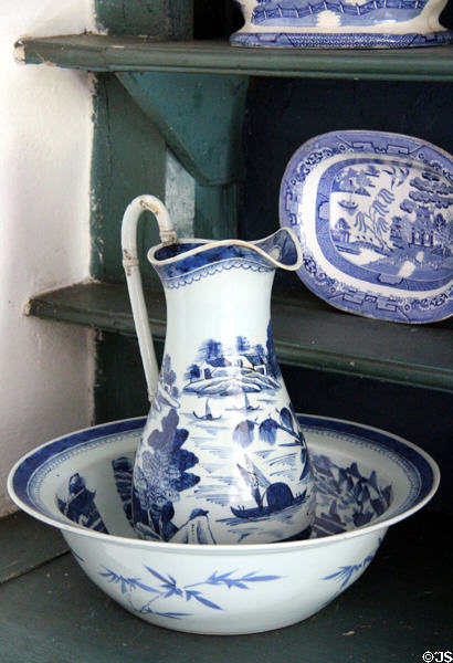 Blue & white Canton Chinese-import pitcher & basin at Rev. John Hale House. Beverly, MA.