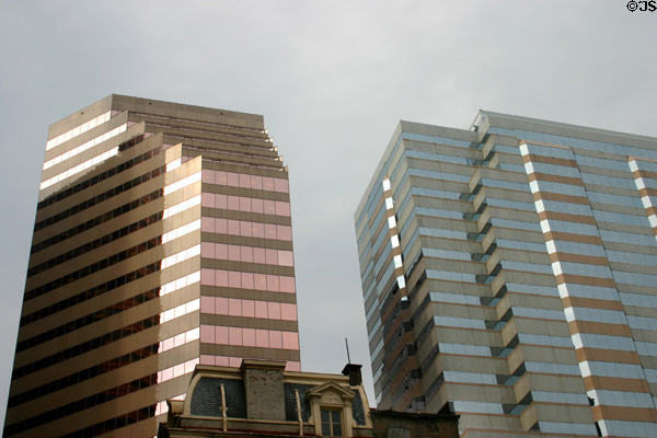 Wachovia Tower (1985) (24 floors) (7 Saint Paul St.) & SunTrust Bank Building (1989) (25 floors) (120 East Baltimore St.) by RTKL Assoc. Baltimore, MD.