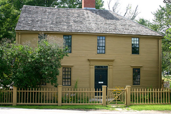 Emerson-Wilcox house (1740 + 1760 + 1820) still under a 999 year lease with annual rent of 16 shillings. York, ME.