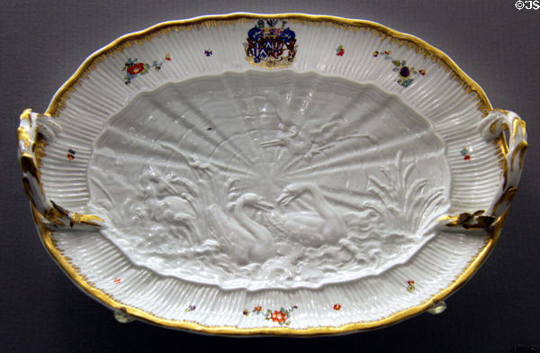 Porcelain plate in swan pattern (1737-52) by Johann Joachim Kändler of Meissen Manuf., Germany at Detroit Institute of Arts. Detroit, MI.