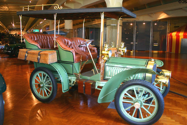 Packard Model L Touring Car (1904) of Detroit at Henry Ford Museum at Henry Ford Museum. Dearborn, MI.