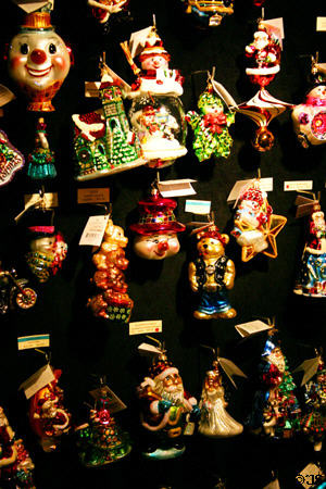 Christmas ornaments. MI.