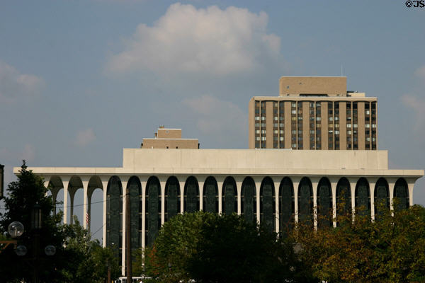 20 Washington Avenue South (1964) (7 floors). Minneapolis, MN. Architect: Minoru Yamasaki & Assoc..