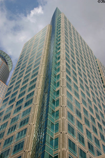 Ameriprise Financial Center (2000) (31 floors) (707 2nd Avenue South). Minneapolis, MN. Architect: HKS Inc..