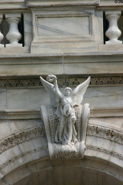 Carved angel of victory on Minnesota State Capitol. St. Paul, MN.