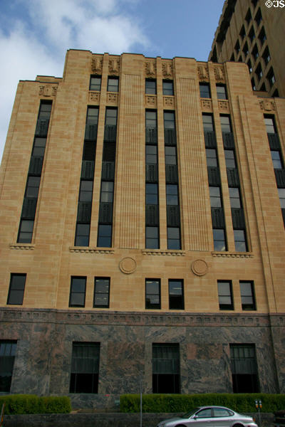 Qwest Building (1937) (9 floors) (West Kellogg Blvd. & Market St.). St. Paul, MN. Architect: Clarence H. Johnston, Jr.