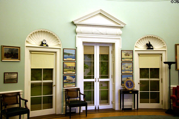 Replica of Truman's White House Oval Office. Independence, MO.