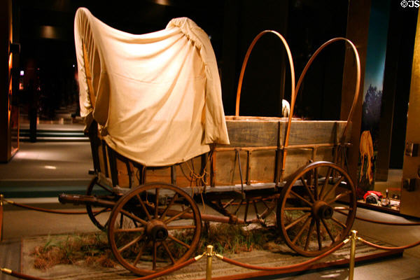 Covered wagon at Gateway Arch museum. St Louis, MO.