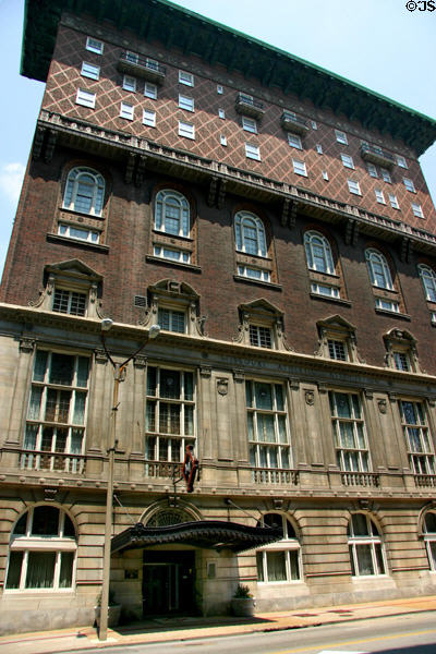 Missouri Athletic Club (1916) (11 floors) (405 Washington Ave.). St Louis, MO. Architect: Ittner Architects.