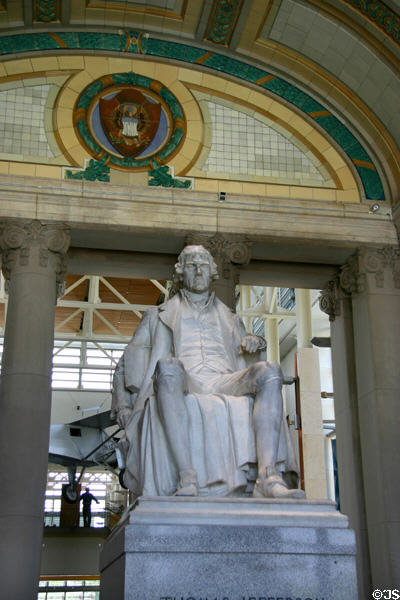 Statue of Thomas Jefferson (1913) by Karl Bitter at Missouri History Museum. St Louis, MO.