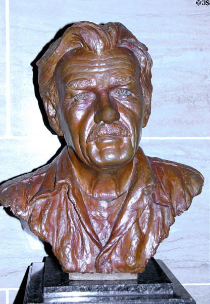 Artist Thomas Hart Benton (1889-1975) bust by William J. Williams at Missouri State Capitol. Jefferson City, MO.