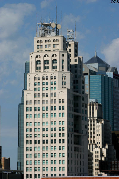 Oak Tower Building (aka Southwestern Bell Telephone) (1913) (28 floors) (324 E.11th St.). Kansas City, MO. Architect: Hoit, Price & Barnes.