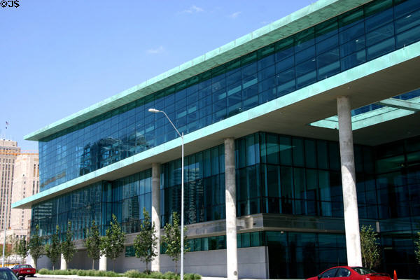 Kansas City Star Press Pavilion (2003-7) (8 floors) (1601 McGee St.). Kansas City, MO. Architect: The Austin Company.