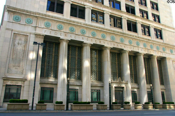 The Reserve (former Federal Reserve Bank of Kansas City) (1919) (21 floors) (925 Grand Blvd.). Kansas City, MO. Architect: Graham, Anderson, Probst & White.