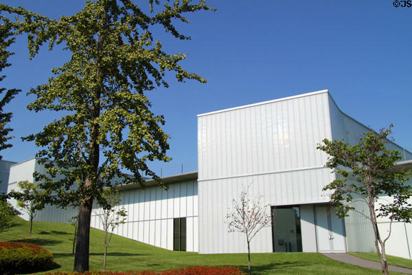 Bloch Building detail at Nelson-Atkins Museum. Kansas City, MO.