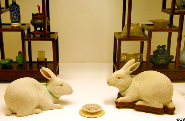 Chinese porcelain rabbits (c1736-95) at Nelson-Atkins Museum. Kansas City, MO.
