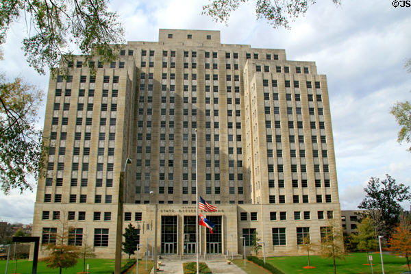 Woolfolk State Office Building (1949) (16 floors) (501 North West St.). Jackson, MS. Architect: E.L. Malvaney, Emmett J. Hull, Frank P. Gates, Ransom Carey Jones.