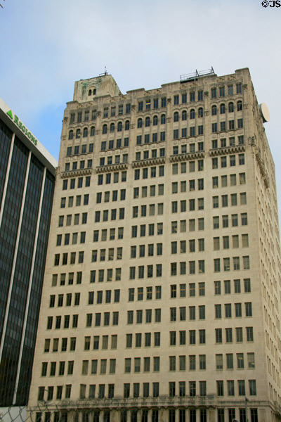 Regions (former AmSouth) Bank Building (1929) (18 floors) (200 East Capitol St.). Jackson, MS.