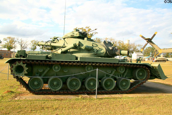 M-728 combat engineer vehicle (1966) with bulldozer blade at Armed Forces Museum. Hattiesburg, MS.