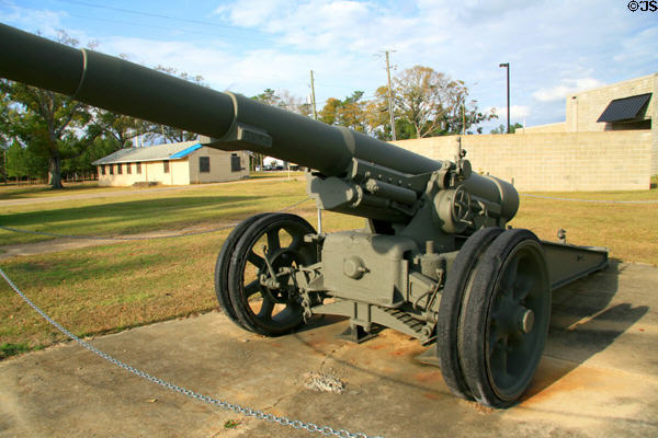 M-1917 GPF (M-3) 155mm gun (France) (1917) at Armed Forces Museum. Hattiesburg, MS.