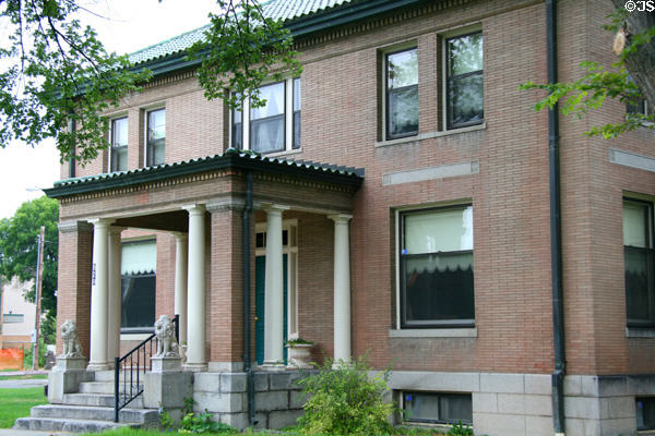 House at 820 Division Street in Moss Mansion heritage district. Billings, MT. Style: Classic Revival.