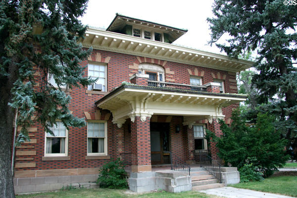 House at 100 Clark Ave. in Moss Mansion heritage district. Billings, MT. Style: Prairie Square.