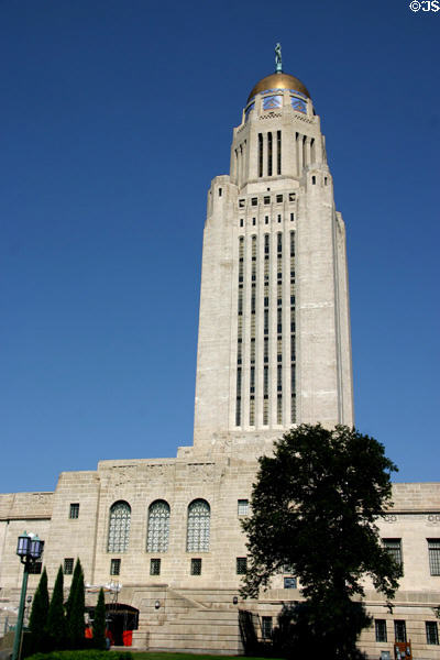 Nebraska State Capitol. Lincoln, NE.