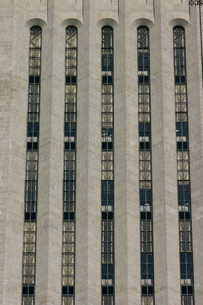 Window patterns of highrise Nebraska State Capitol. Lincoln, NE.