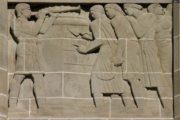Publishing the 12 Tablets of laws in Rome (c450 BCE) sculpted on Nebraska State Capitol. Lincoln, NE.