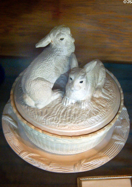 Natural bisque pie plate with two rabbits (early 1800s) from England at Warp Pioneer Village. Minden, NE.