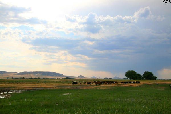 Chimney Rock as would have been seen by settlers as landmark on Oregon Trail. NE.