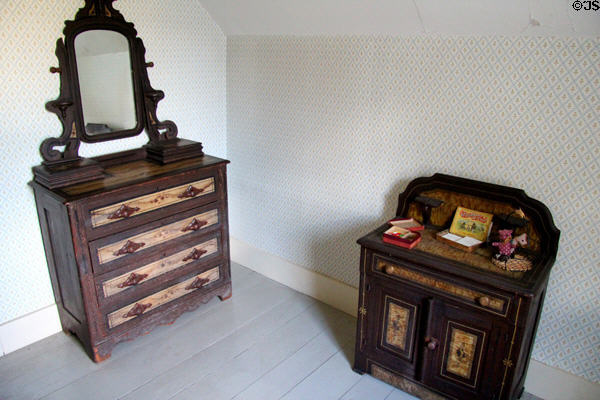 Dresser set at Robert Frost Farm. Derry, NH.