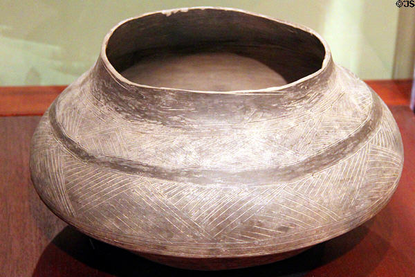 Potsuwii Indian incised pottery jar (c1598-1609) at New Mexico History Museum. Santa Fe, NM.