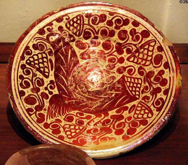 Spanish lusterware majolica plate (late 17thC) with painted bird at New Mexico History Museum. Santa Fe, NM.