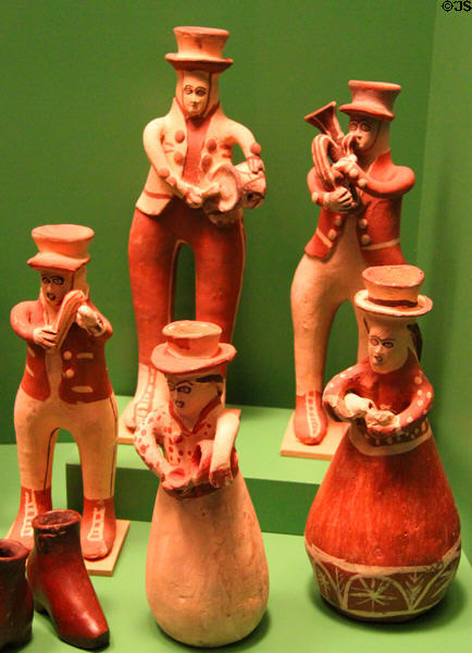 Ceramic drinking bottles from Peru (c1960) by Mamerto Sánchez at Museum of International Folk Art. Santa Fe, NM.