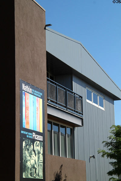 Art gallery in Santa Fe Railyard district. Santa Fe, NM.