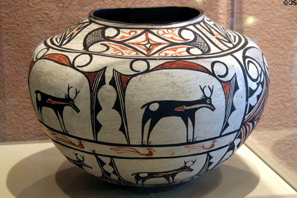 Zuni Pueblo black & red on white jar (c1900) with deer at Albuquerque Museum. Albuquerque, NM.