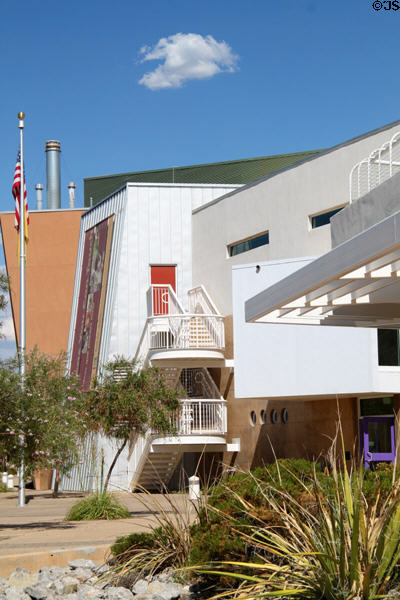 Explora external staircases. Albuquerque, NM.